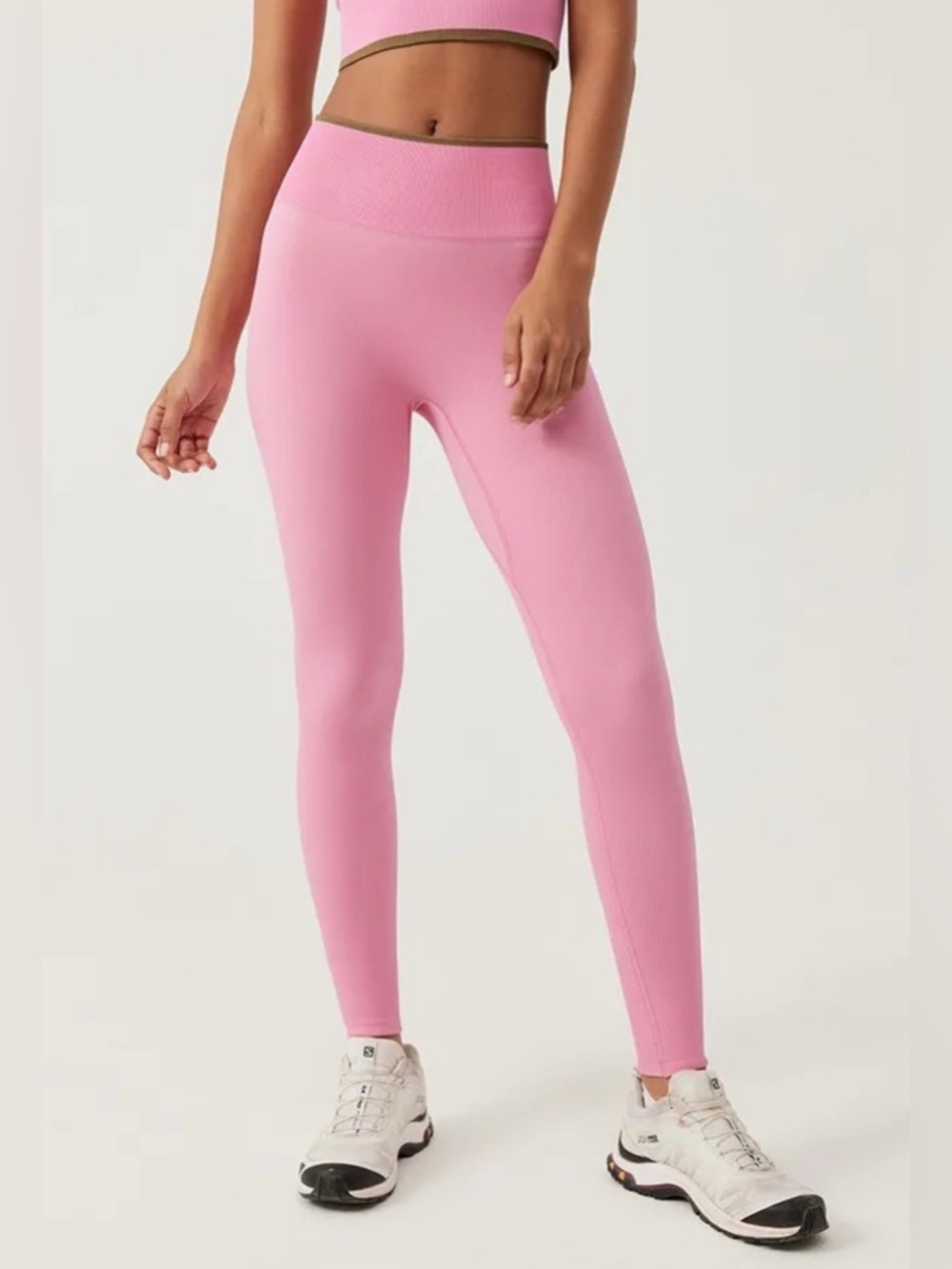 NWT Outdoor Voices Seamless Rib Legging Bubble Gum Pink size M
